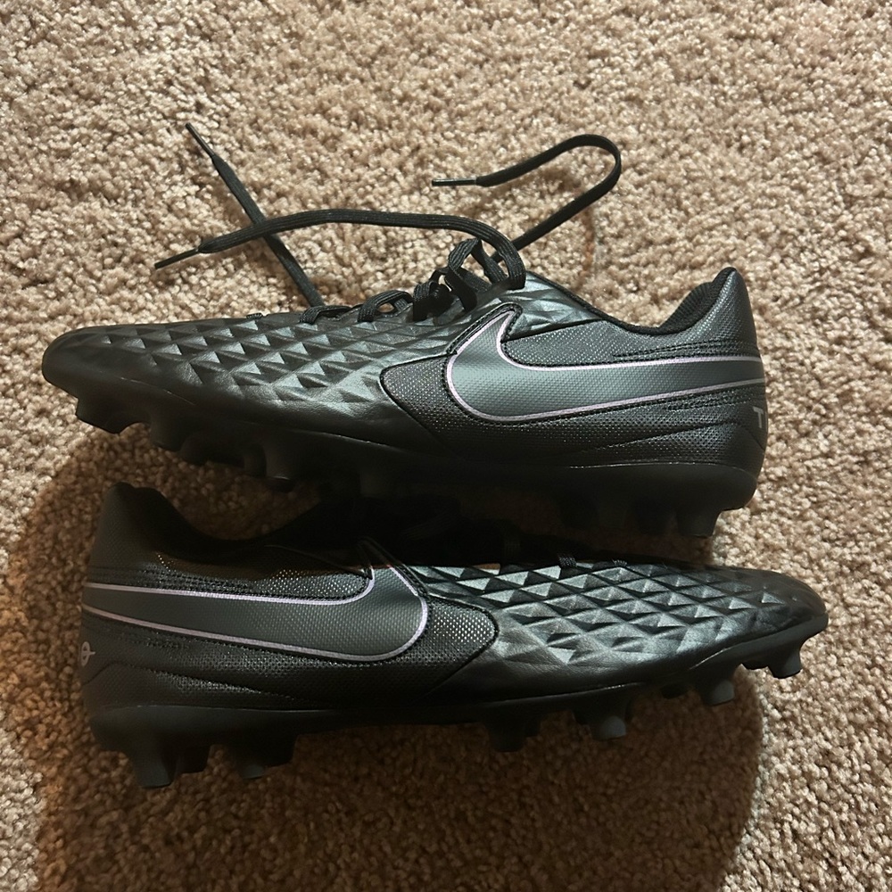 Black Nike Tiempo cleats